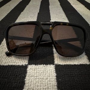 DOLCE & GABBANA SUNGLASSES